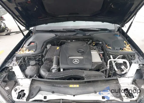 2017 Mercedes-Benz E 300 из США, поврежденный, VIN WDDZF4JB8HA272238